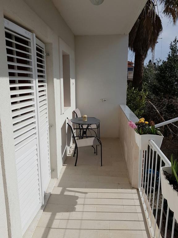 Apartment Vice Mali Spalato Esterno foto